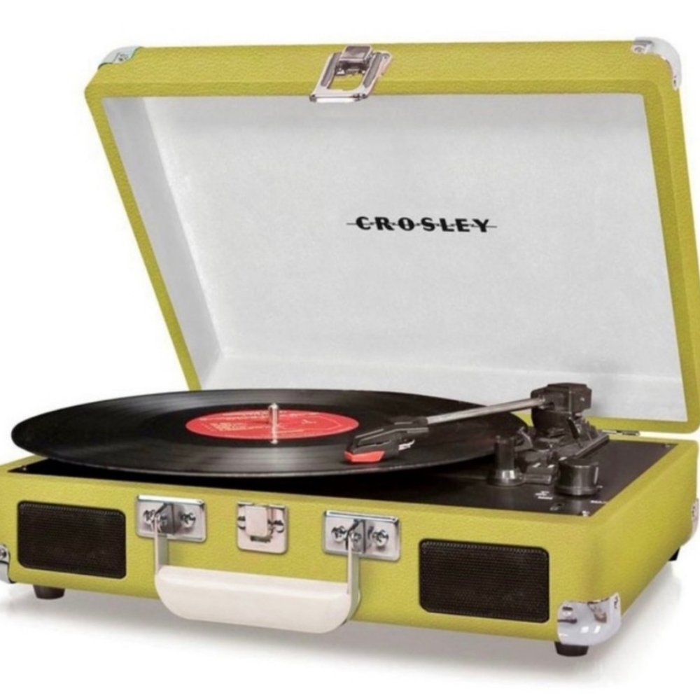 Deluxe portable turntable multi function Crosley